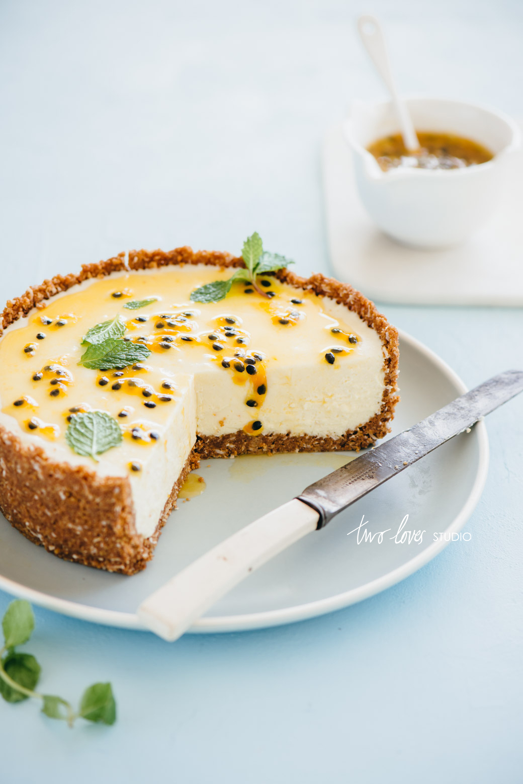 White-Chocolate-Passion-Fruit-Cheesecake-221