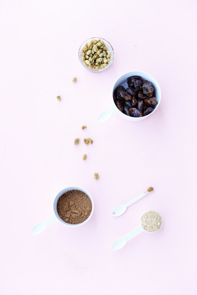 99 Food Photography Tips: A collection of food photography tips from photographers at all stages of their creative journey. Tips about lighting, hacks, props, styling and mindset. Click to read.