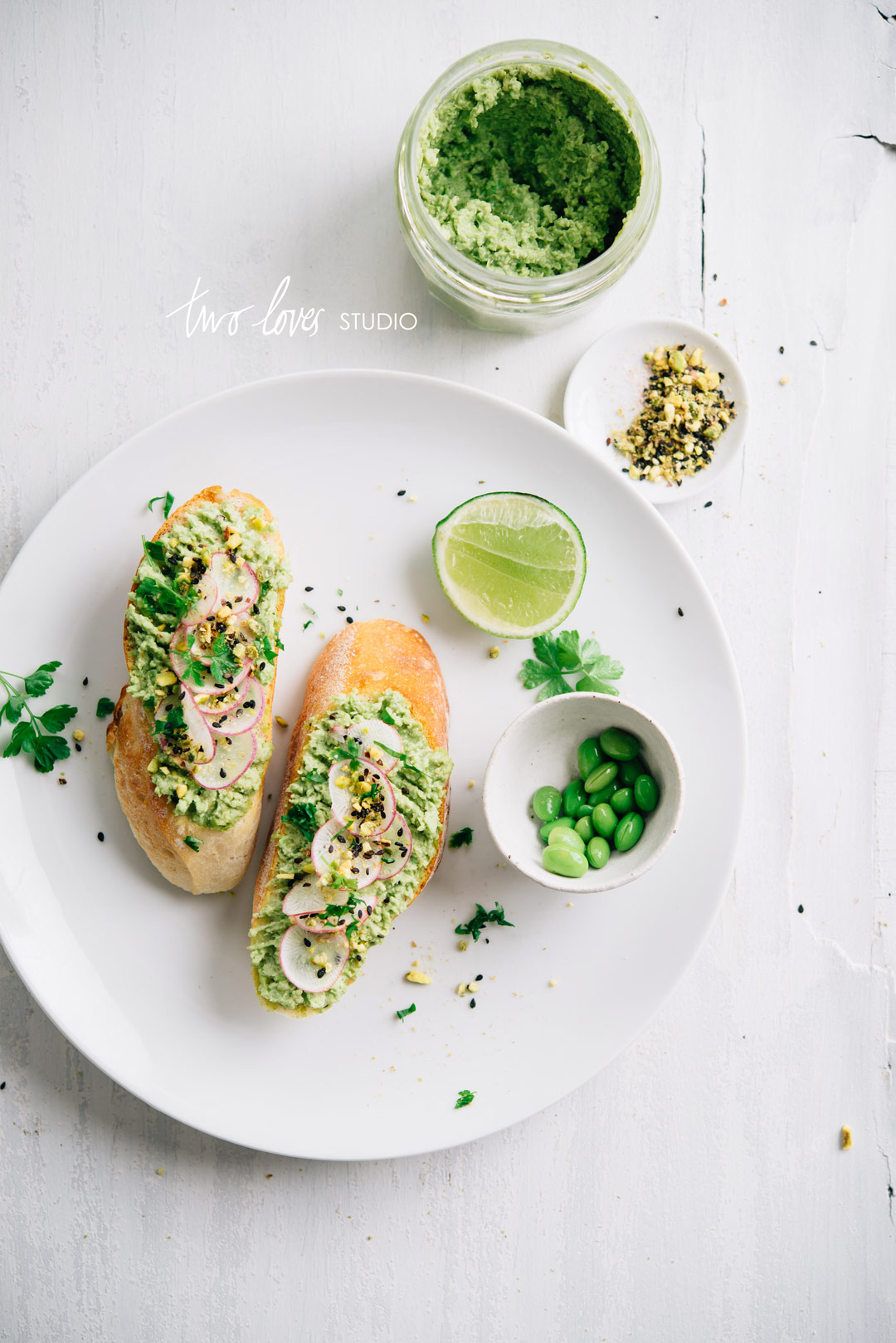 Two-Loves-Studio-Edamame-Avocado-Hummus-Toast-Mixed Lighting