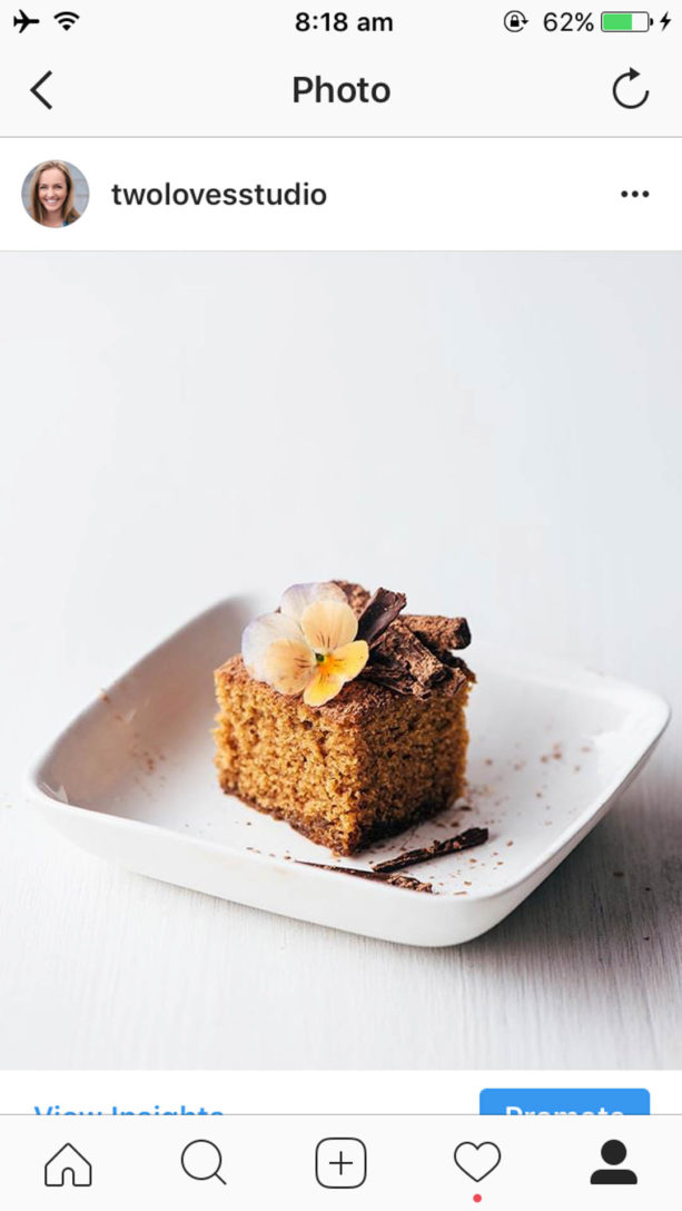Make your food photography feed stand out with these tips for creating a gorgeous Instagram color palette that you can be proud of. CLICK TO READ.