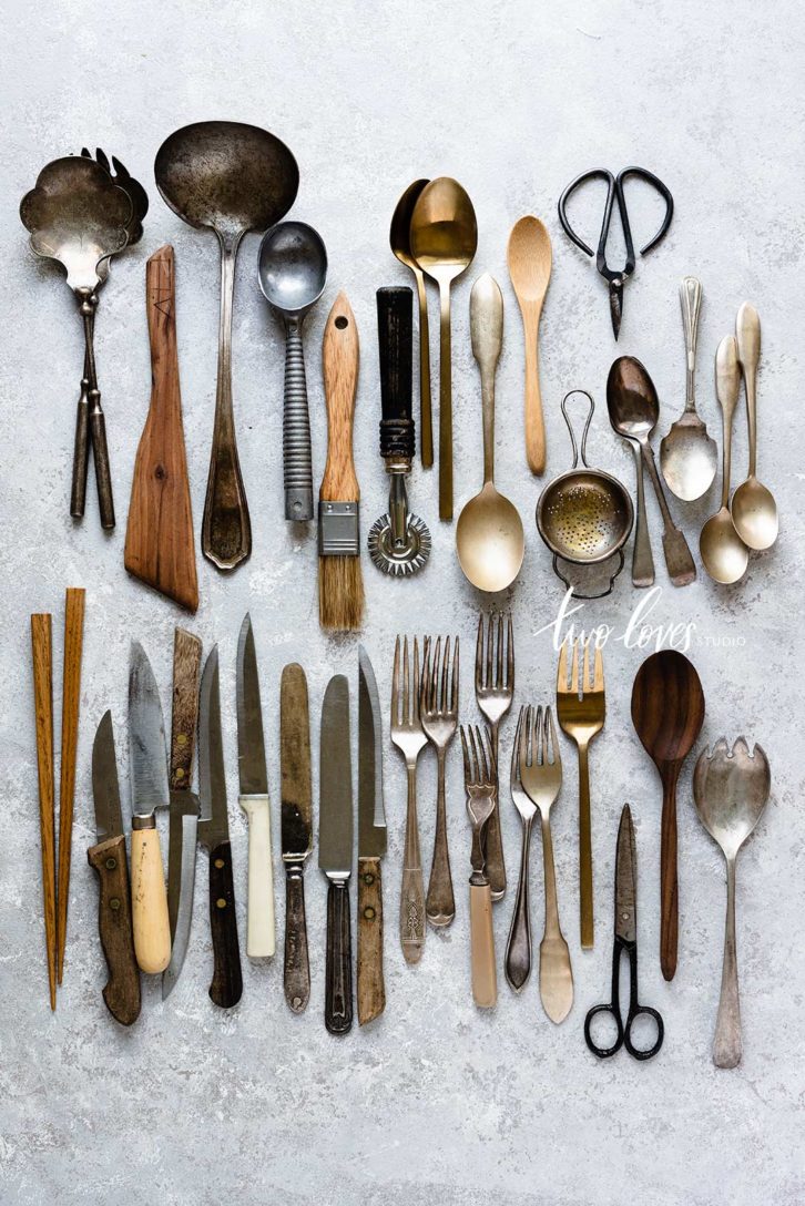 Props of knives, forks, and smaller objects from scissors to brushes 