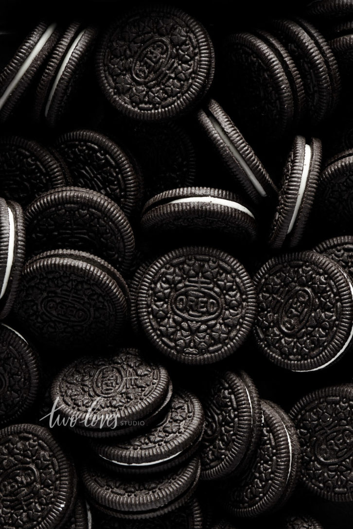 Close-up shot of a pile of oreo cookies. Example of composition in food photography. 