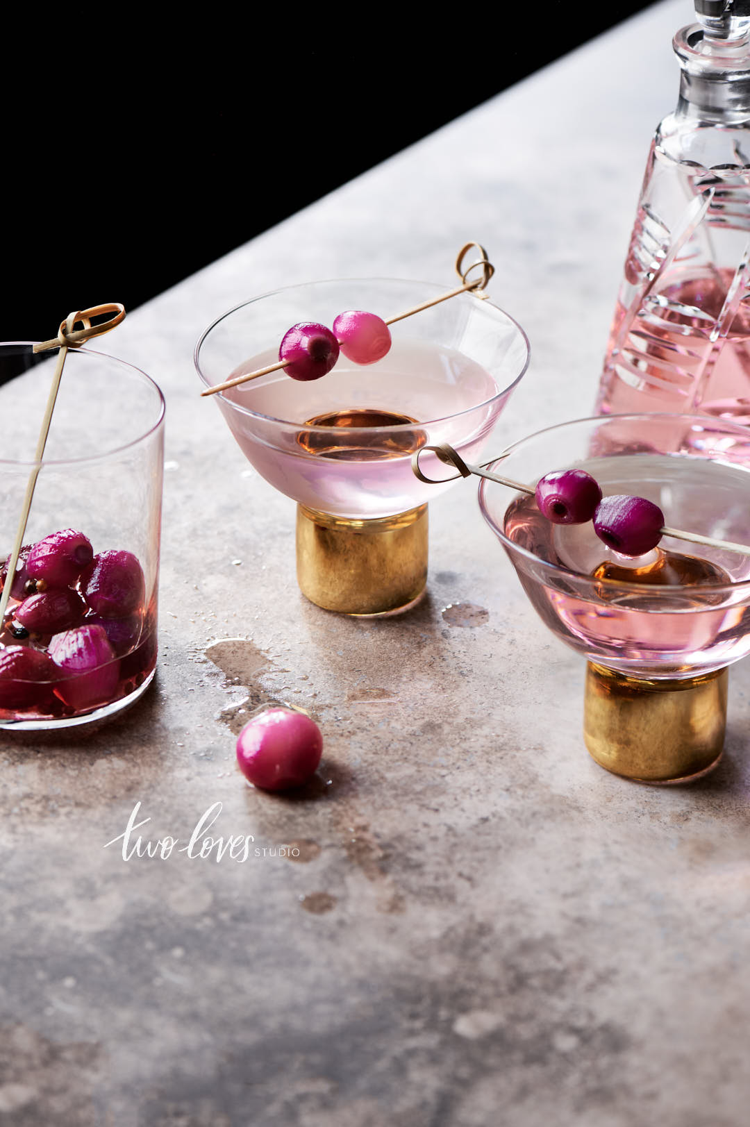13 Simple Yet Stunning Cocktail Garnish Ideas For Drinks Photos