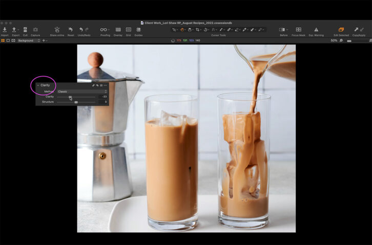 screenshot of an iced coffe in capture one with clarity details